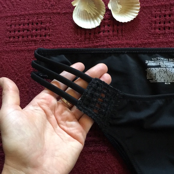 Victoria’s Secret black bikini bottoms, M - Picture 3 of 6